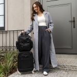 Mala com rodinhas + Bolsa Anne + Bolsa Térmica Vicky Marie Preto - Masterbag