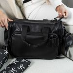 Mala com rodinhas + Bolsa Anne + Bolsa Térmica Vicky Marie Preto - Masterbag