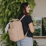 Mochila Maternidade Média para bebê Semear Nude - Pirulitando Baby