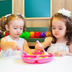 Kit 2 Colheres Articuláveis Classic Rosa (6m+) - Clingo
