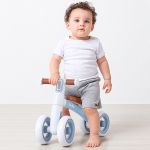 Bicicleta de Equilíbrio com Luz Azul (12m+) - Buba
