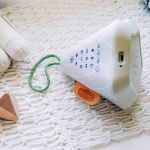 Projetor Tiny Dreamer 3 em 1 Luzes e Sons Boho Chic - Tiny Love
