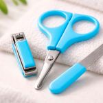 Kit Cortador Lixa e Tesoura Unhas Bebê Azul (0m+) -  Pais e Filhos