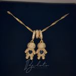 COLAR 2 FILHOS CRAVEJADO AZUL - BANHADO EM OURO 18K