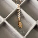 COLAR DE PÉROLA FILHA CRAVEJADO - BANHADO EM OURO 18K
