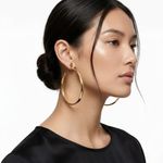 ARGOLA LISA MAXI G BANHADO EM OURO 18K