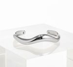BRACELETE LISO MEIA CANA BANHADO EM PRATA 925