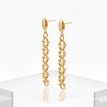 BRINCO CASCATA ELOS GRADUADOS BANHADO A OURO 18K