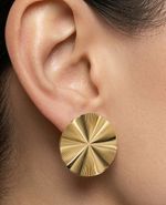 BRINCO MATELADO DIANA BANHADO A OURO 18K