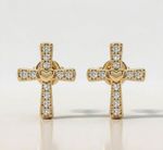 BRINCO MINI CRUZ CRAVEJADA ZIRCONIA - BANHADO EM OURO 18K