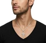 COLAR MASCULINO COM PINGENTE CRUZ COM DETALHES - BANHADO A PRATA 925