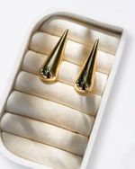 CONJUNTO GOTA ANTONELLA BANHADO A OURO 18K