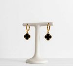 CONJUNTO TREVO BLACK BANHADO EM OURO 18K