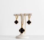 CONJUNTO TREVO BLACK BANHADO EM OURO 18K