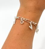 PULSEIRA PENDURICALHOS CORAÇÃO + ZIRCÔNIA - BANHADO A PRATA 925