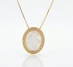 COLAR MEDALHA NOSSA SENHORA APARECIDA MADREPÉROLA - BANHADO EM OURO 18K