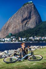 Kit Bicicleta Blitz Comodo 26 Urbana 21v + Bagageiro, Cestinha  e Cadeado