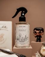 Home Spray Welcome to Magic | Peônia, Baunilha e Cedro