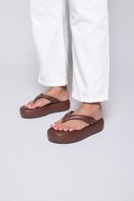 Chinelo Plataforma Marrom