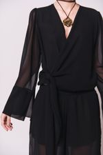 Blusa Amarração Manga Ampla Preta