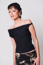Blusa Ombro a Ombro Preta
