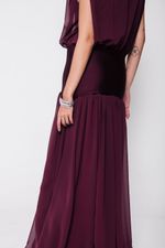 Vestido Com Pala Berinjela