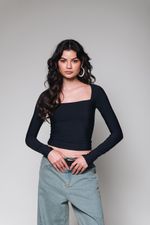 Blusa Manga Longa Mia Preta 
