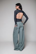Body Manga Longa Costas Abertas Cinza 