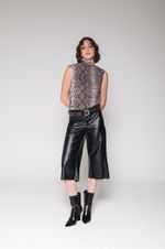 Blusa Frente Única Gola Alta Cobra