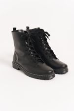 Coturno Essentials Preto
