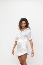 Saia Curta de Cetim Branca