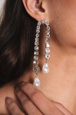 Brinco Longo Strass