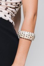 Bracelete Resina Studs Bege