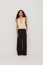 Calça Alfaiataria Ampla com Pregas Preta