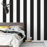 Papel de Parede Preto e Branco com Listras 