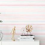Papel de Parede Tons de Rosa e Verde com Listras Assimétricas