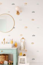 Kit Adesivos de Parede Infantil Nuvens Suaves em Aquarela