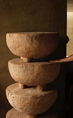 MESA ANUNAQUI BAIXA