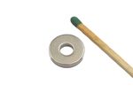 Ímã de neodímio anel 17x3 mm furo 6,5 mm - N42