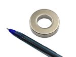 Ímã de neodímio anel 30x7 mm furo 15 mm - N42