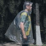 Capa de Chuva Plástica Descartável Transparente