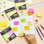 Bloco Adesivo 76mm x 102mm  Amarelo Neon  com 1 bloco - 100 folhas