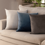 Capa de Almofada Veludo Premium Decorativa - Off White Gelo 30cm x 50cm
