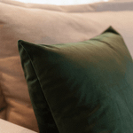 Capa de Almofada Veludo Premium Decorativa - Verde Musgo 50cm x 50cm