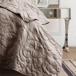 Kit Colcha Casal Golden Toque de Pessego Costurada - Taupe