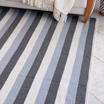 Tapete Artesanal Trama Basic Grande para Sala Faixas Cinza 150x200