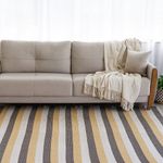 Tapete Artesanal Trama Basic Grande para Sala Faixas Mostarda e Marrom 150x200