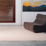 Tapete Artesanal Trama Basic para Sala Mesclado Caramelo 150x200