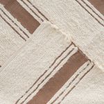 Tapete de Sala Artesanal Peludo Dupla Face Chic Cru com Marrom 200x300