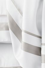 Jogo de Cama Bambu Genevê 300 Fios Branco e Fendi King